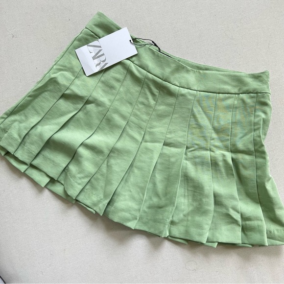 NWT ZARA Bloggers Fav Skort Light Green Tennis Mini Skirt Pleated Size Small - Picture 5 of 11